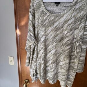 Bobeau Olive and Cream Long Sleeve Top